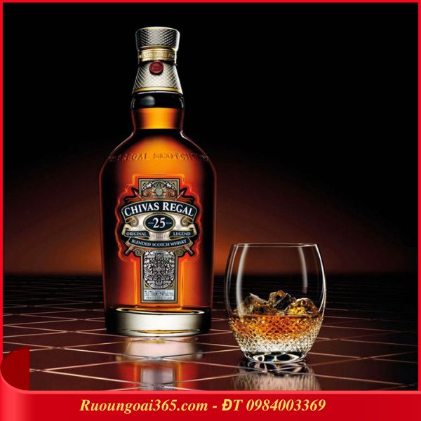 Chivas 25 (3) RƯỢU CHIVAS 25 NĂM
