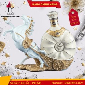 KỆ HÌNH CON NGỰA RƯỢU XO BRANDY 4L TRẮNG