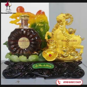 Kệ Rượu Dê Vàng+ Rượu XO